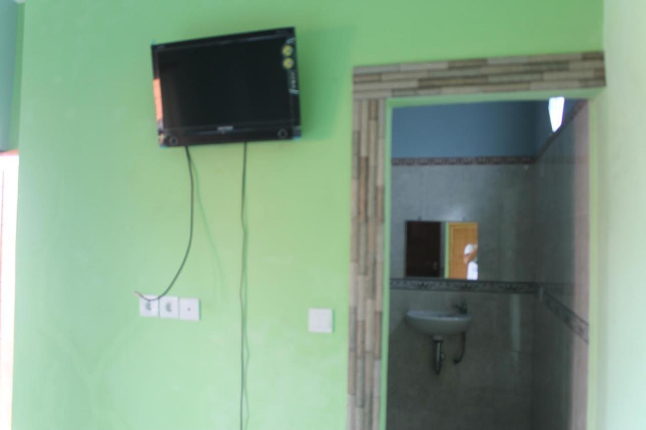 Waterfall Guest House Sukawati Exterior foto
